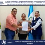 FIRMA DE CONVENIO PARA EL MEJORAMIENTO SISTEMA DE AGUA POTABLE CON PERFORACIÓN DE POZO ALDEA VALLE NUEVO JALPATAGUA, JUTIAPA
